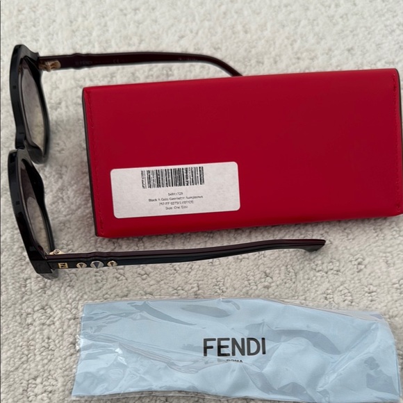 Fendi Black Sunglasses with Red Case - Picture 7 of 7